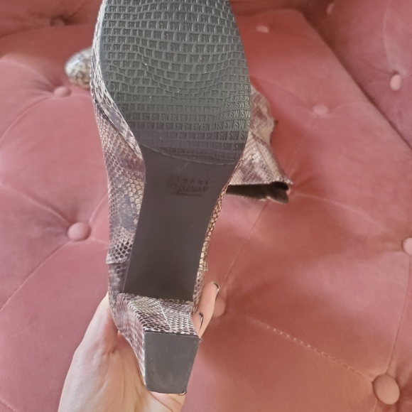 Stuart Weitzman Snakeskin Print Leather Boot - Picture 4 of 6